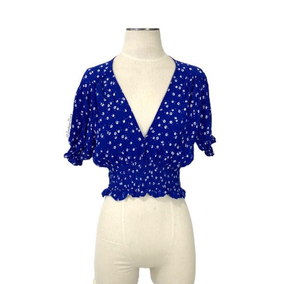 Faithfull the Brand Tops - Faithfull the Brand Blue Floral First Light Top M